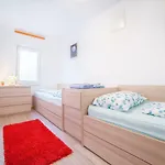 Vila Vodice Апартаменты