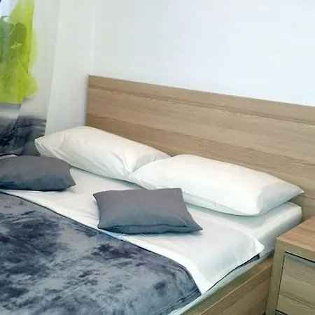 Vila Vodice 公寓