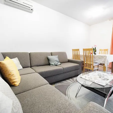 Apartman Vila Vodice