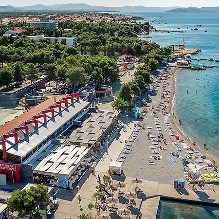 Vila Vodice וודיצה