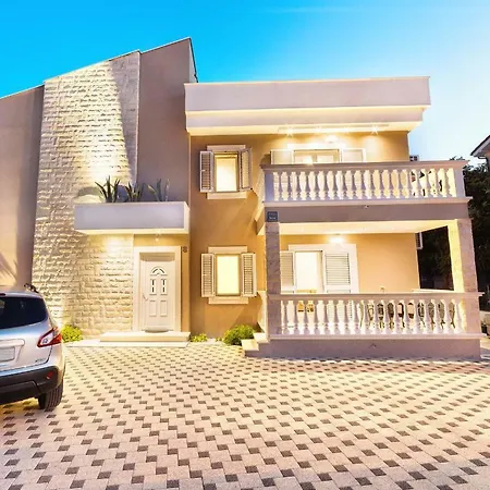 Vila Vodice * 沃迪切