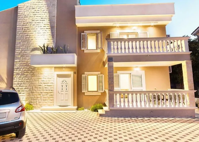 Vila Vodice * Vodice